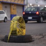 Baches y calles oscuras preocupan en Tuxtla
